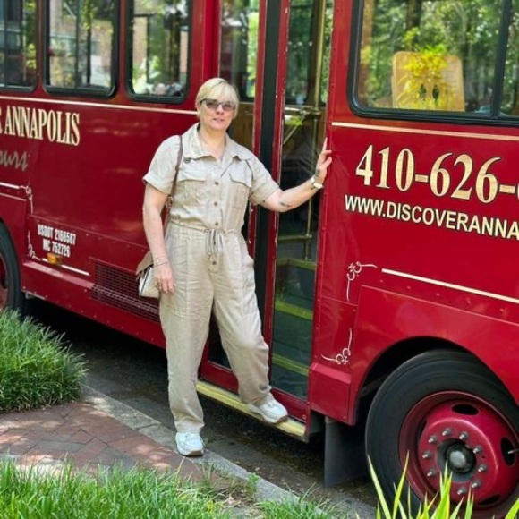 Meet your Posher, Rita lomba - Picture 1 of 1